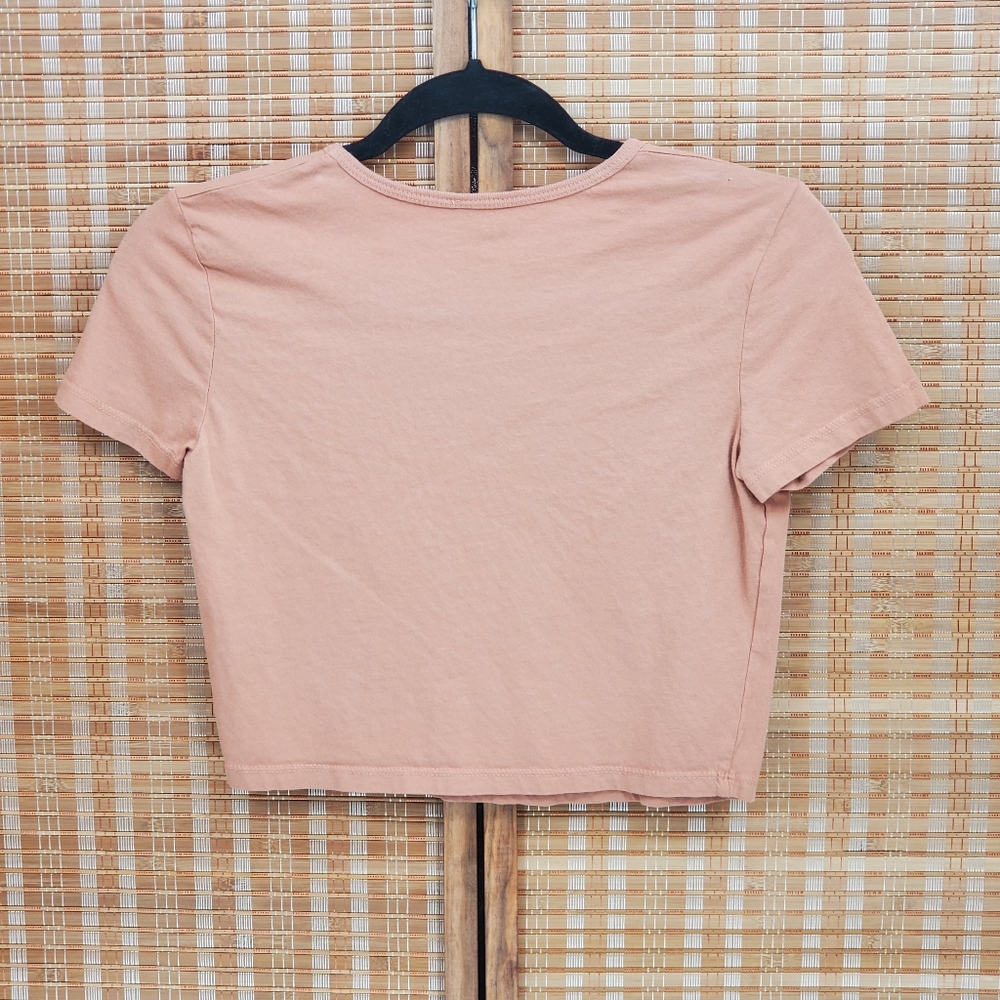 ♡ Obey Women's Blush Pink Short Sleeve Crop Top Size Medium - Picture 5 of 6
